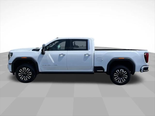 2026 GMC Sierra 2500HD Crew Cab, Standard Bed, Denali Ultimate, 4WD