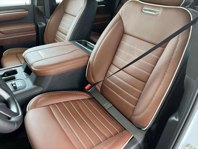 2026 GMC Sierra 2500HD Crew Cab, Standard Bed, Denali Ultimate, 4WD
