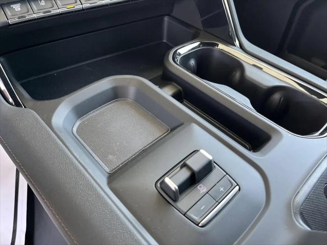 2026 GMC Sierra 2500HD Crew Cab, Standard Bed, AT4, 4WD