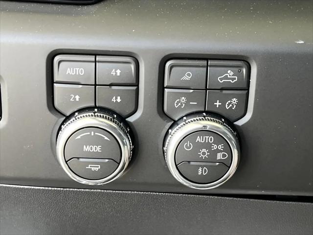 2026 GMC Sierra 2500HD Crew Cab, Standard Bed, AT4, 4WD