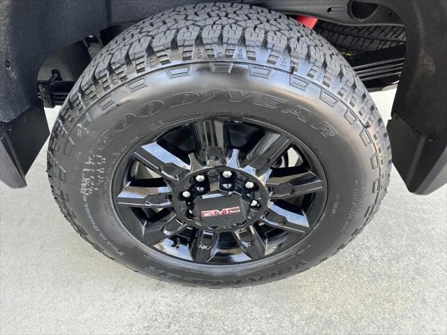 2026 GMC Sierra 2500HD Crew Cab, Standard Bed, AT4, 4WD