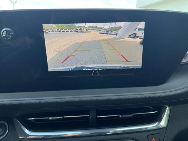 2026 Buick NV Preferred FWD