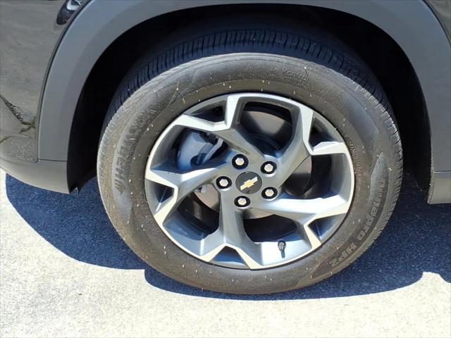 2025 Chevrolet Trax FWD LT