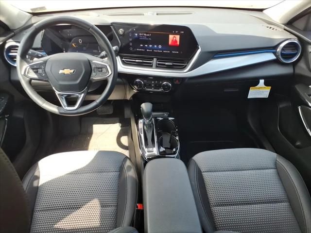 2025 Chevrolet Trax FWD LT