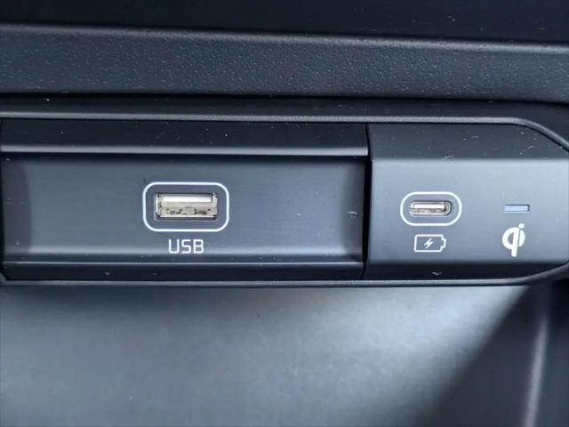 2025 Kia Niro EX