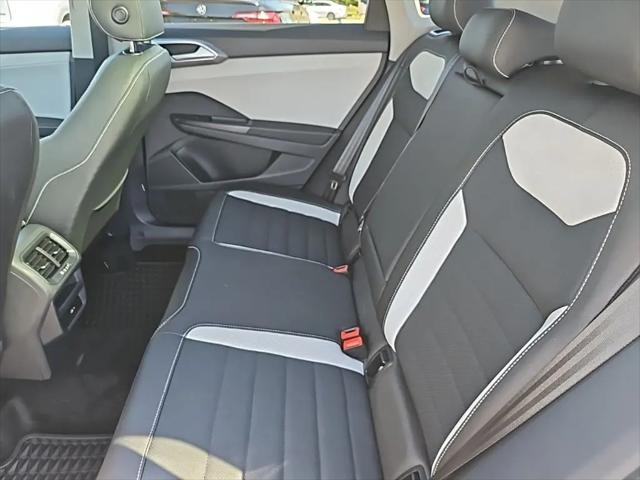 2025 Volkswagen Taos 1.5T SEL