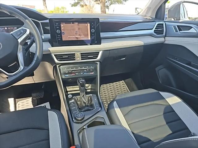 2025 Volkswagen Taos 1.5T SEL