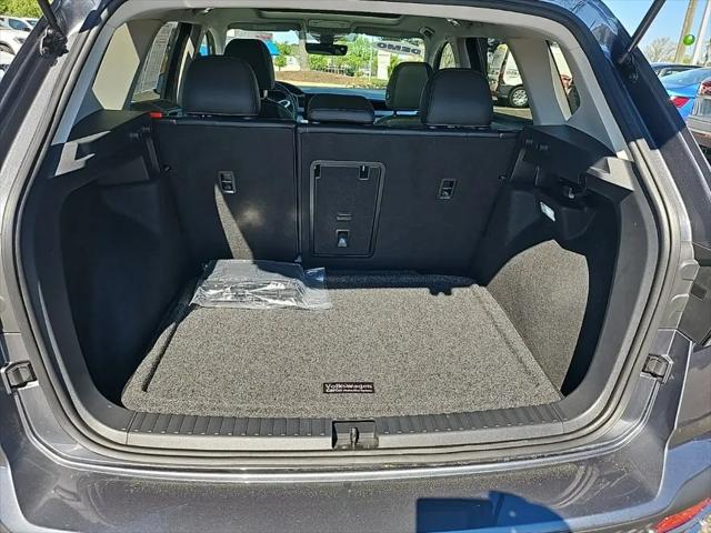 2025 Volkswagen Taos 1.5T SEL