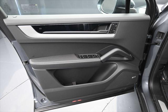 2026 Porsche Cayenne Unknown