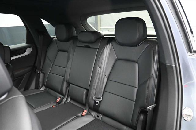 2026 Porsche Cayenne Unknown