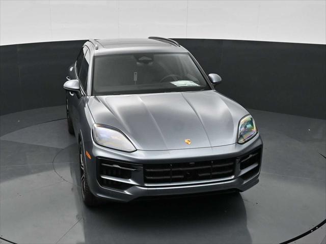 2026 Porsche Cayenne Unknown