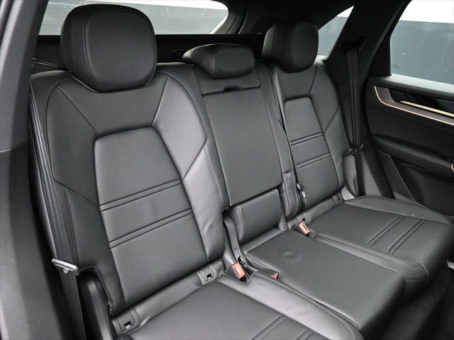 2026 Porsche Cayenne Unknown