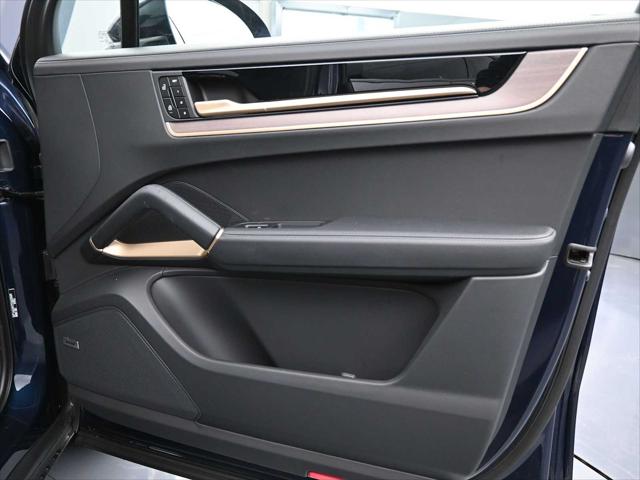 2026 Porsche Cayenne Unknown