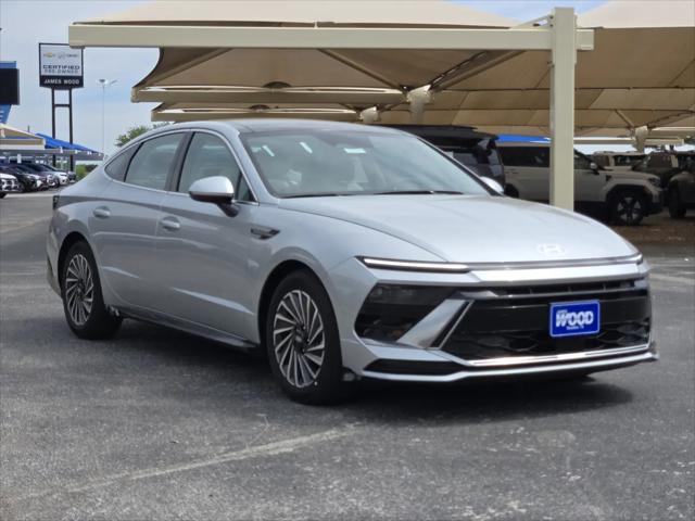 2026 Hyundai Sonata Hybrid SEL