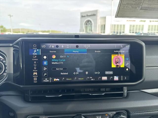 2026 Jeep Wrangler 4-Door Sahara 4x4