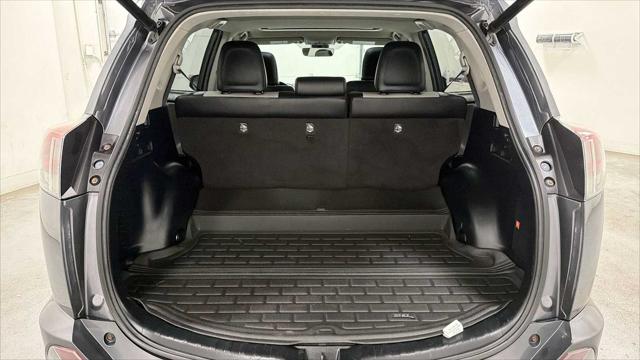 2016 Toyota RAV4 Hybrid Limited