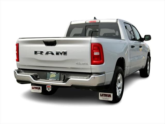 2026 Ram 1500 Tradesman Crew Cab 4x4 5'7" Box