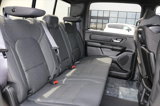2026 Ram 1500 Tradesman Crew Cab 4x4 5'7" Box