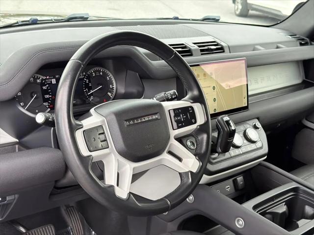 2023 Land Rover Defender 130 SE