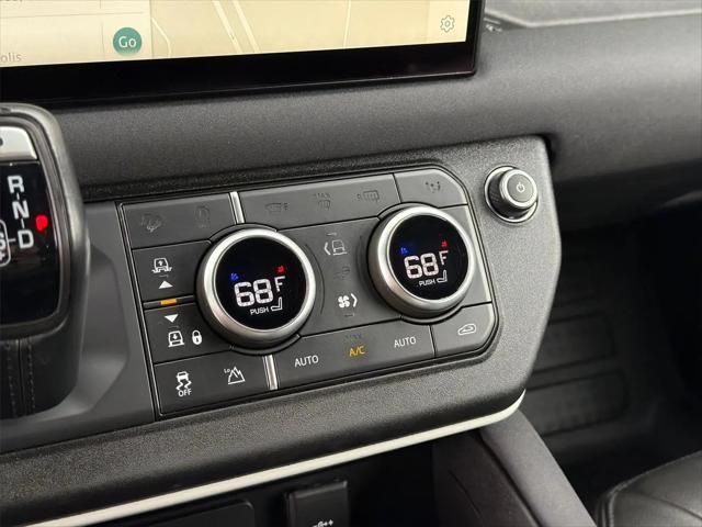 2023 Land Rover Defender 130 SE