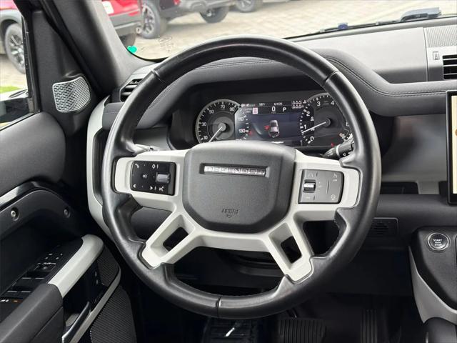 2023 Land Rover Defender 130 SE