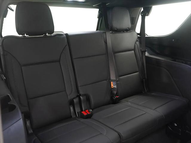 2025 GMC Yukon 4WD Denali