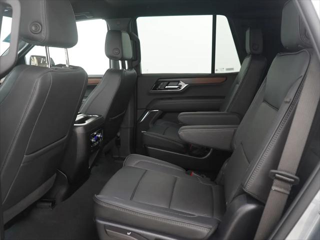 2025 GMC Yukon 4WD Denali