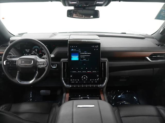 2025 GMC Yukon 4WD Denali