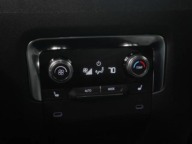 2025 GMC Yukon 4WD Denali