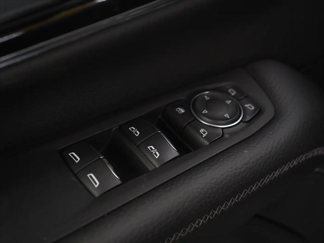 2025 GMC Yukon 4WD Denali