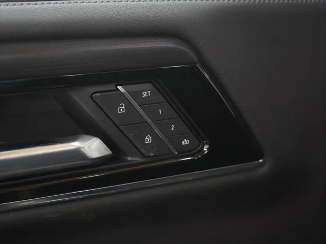 2025 GMC Yukon 4WD Denali