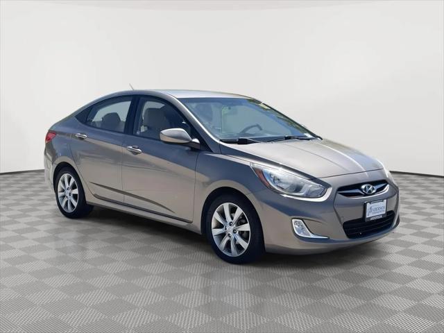 2012 Hyundai Accent GLS