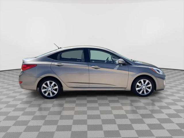 2012 Hyundai Accent GLS