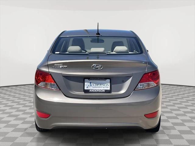 2012 Hyundai Accent GLS