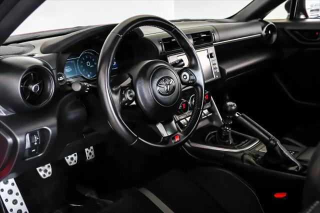 2024 Toyota GR86 Premium