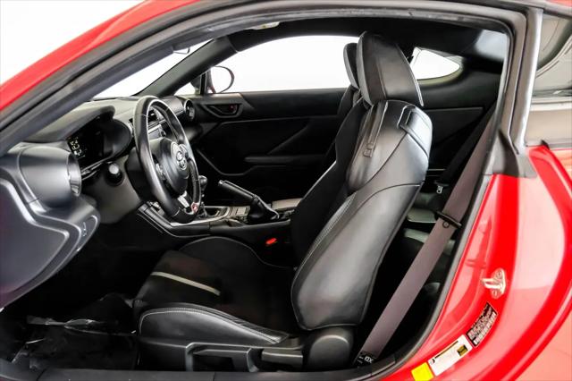 2024 Toyota GR86 Premium