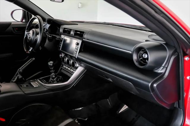 2024 Toyota GR86 Premium