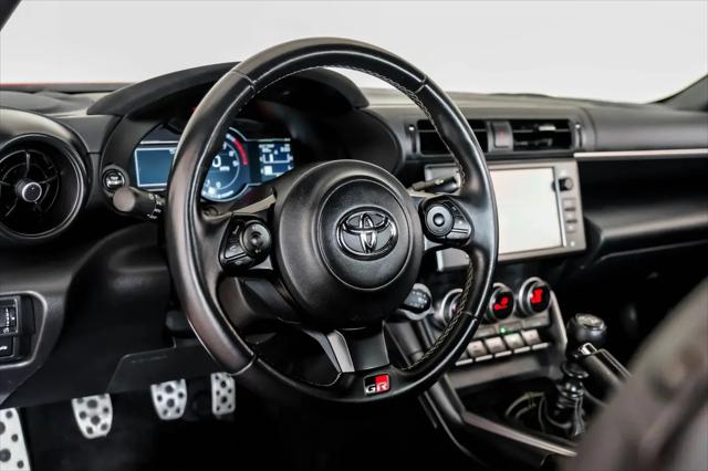 2024 Toyota GR86 Premium