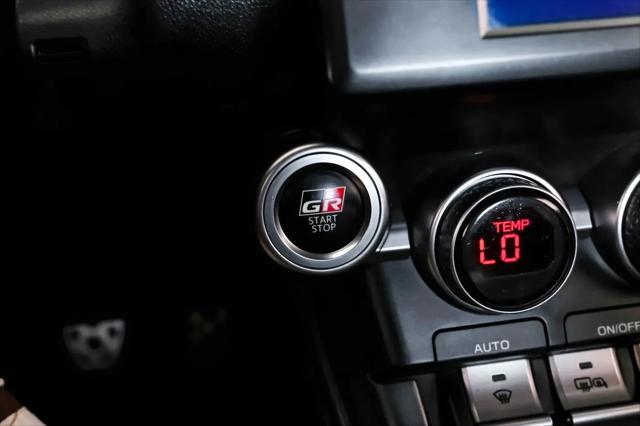 2024 Toyota GR86 Premium