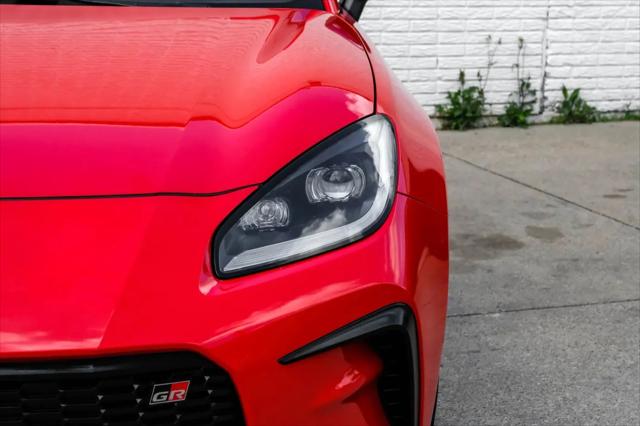2024 Toyota GR86 Premium