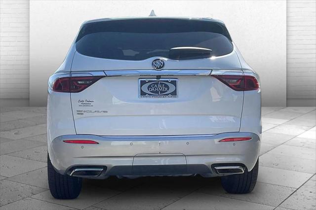 2023 Buick Enclave Essence AWD