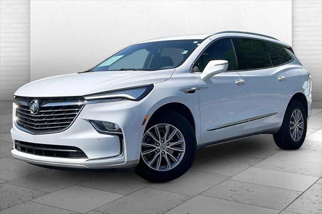 2023 Buick Enclave Essence AWD