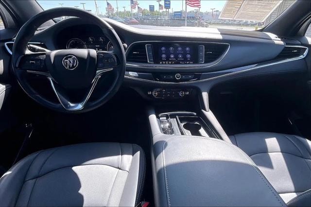 2023 Buick Enclave Essence AWD