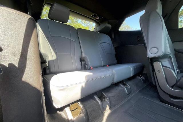 2023 Buick Enclave Essence AWD