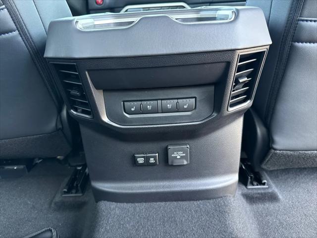 2026 Toyota Tundra Platinum CrewMax 5.5' Bed