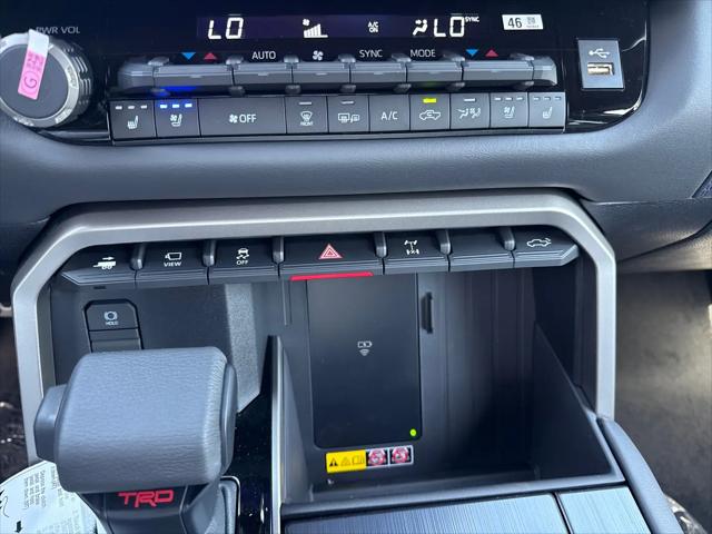 2026 Toyota Tundra Platinum CrewMax 5.5' Bed