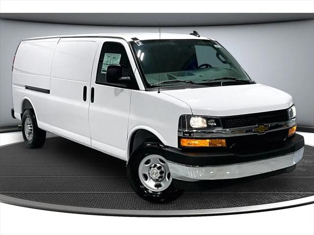 2026 Chevrolet Express Cargo Van 2500 Extended Wheelbase, WT, RWD