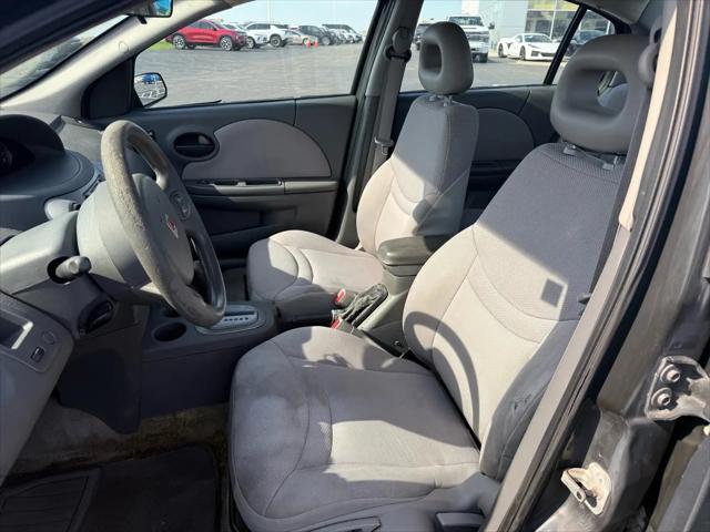 2004 Saturn Ion 2