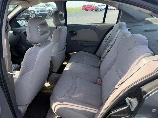 2004 Saturn Ion 2