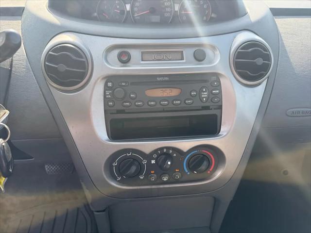 2004 Saturn Ion 2